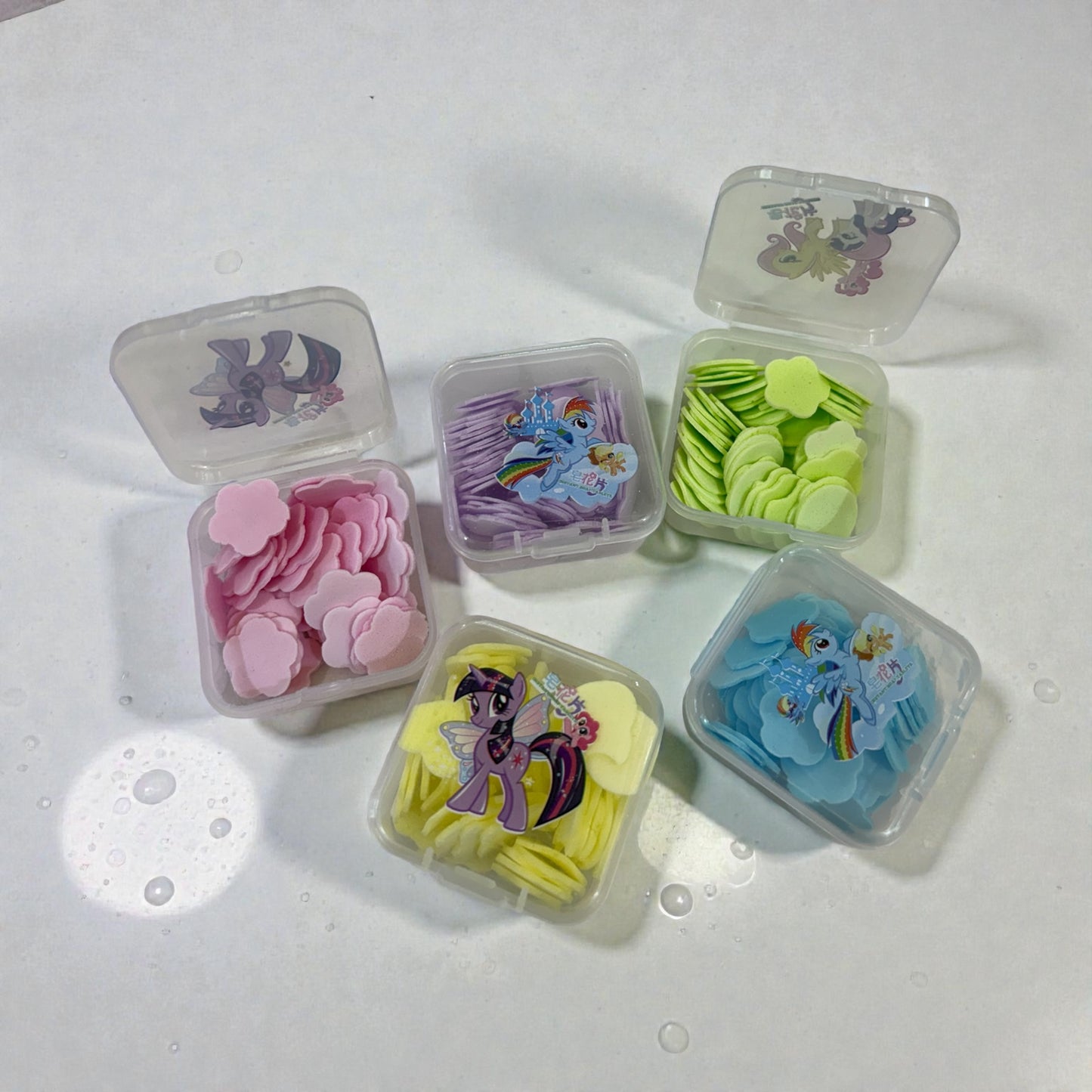 Magic Pony Instant Soap Petals
